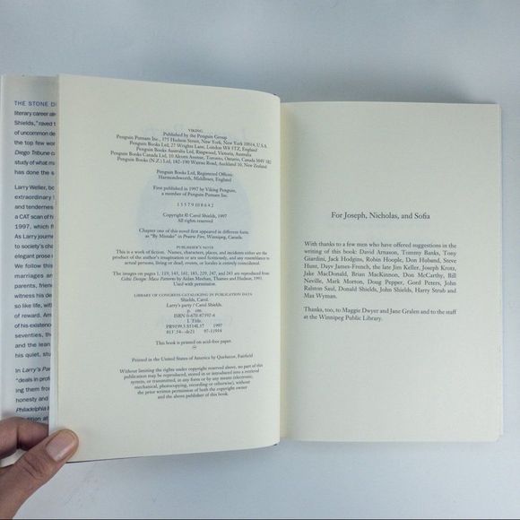 2/$30 - Larry's Party by Carol Shields - Picture 6 of 15